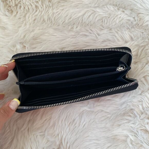 Coach Rose Floral Patter Long Zippy Wallet - Picture 10 of 16